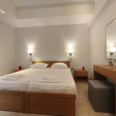 Meni Aparthotel 4*